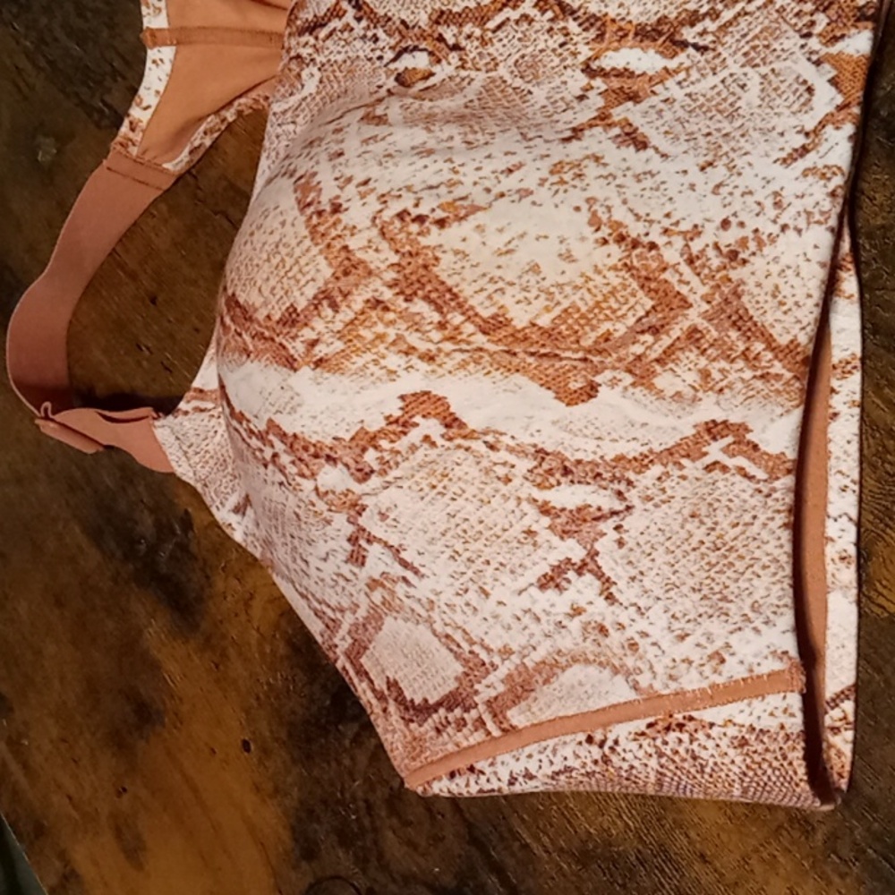 NWOT Victoria's Secret 36DD On Point Terra Cotta Wirefree Racerback Sports Bra - Picture 3 of 12